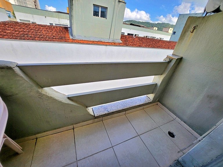 Aconchegante Apto 01 dorm c/Sacada, Ar-Cond, Wi-Fi, Lado Pra