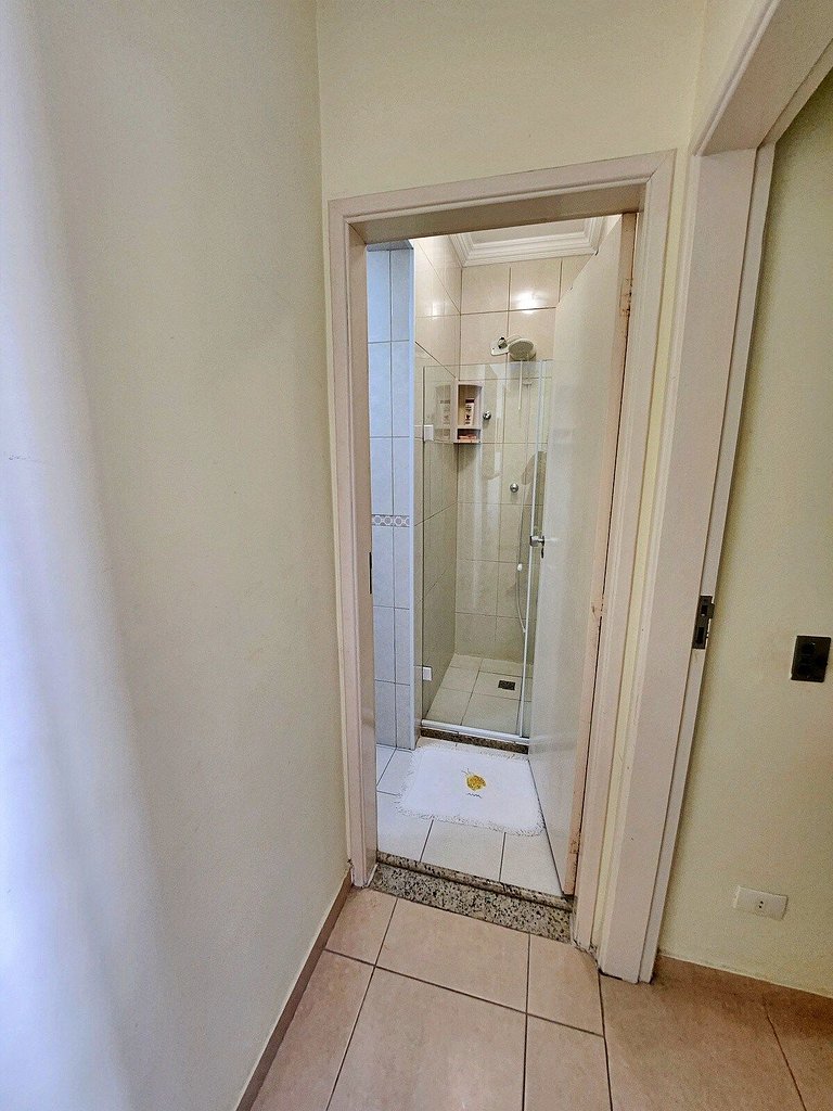 Aconchegante Apto 01 dorm c/Sacada, Ar-Cond, Wi-Fi, Lado Pra