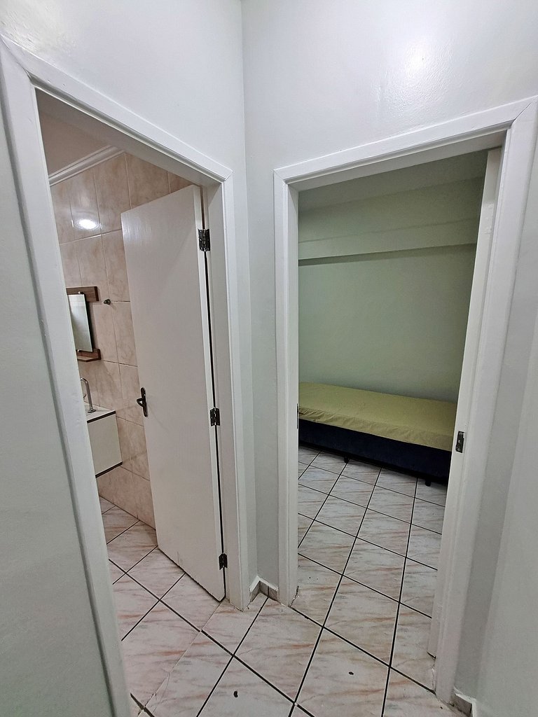 01 dorm c/Ar Cond, Wi-Fi (300mb), Varanda, Piscina