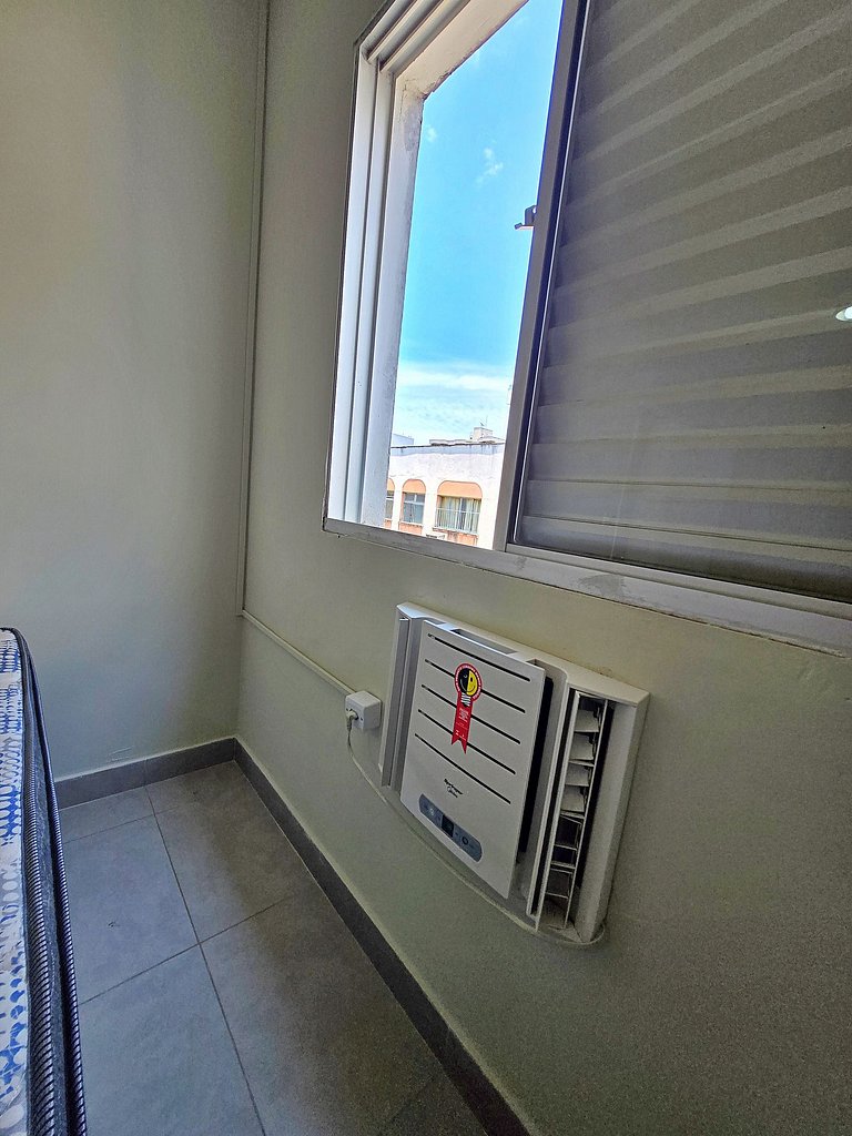 Ap 01 dorm próx de tudo! Wi-Fi, Ar Cond