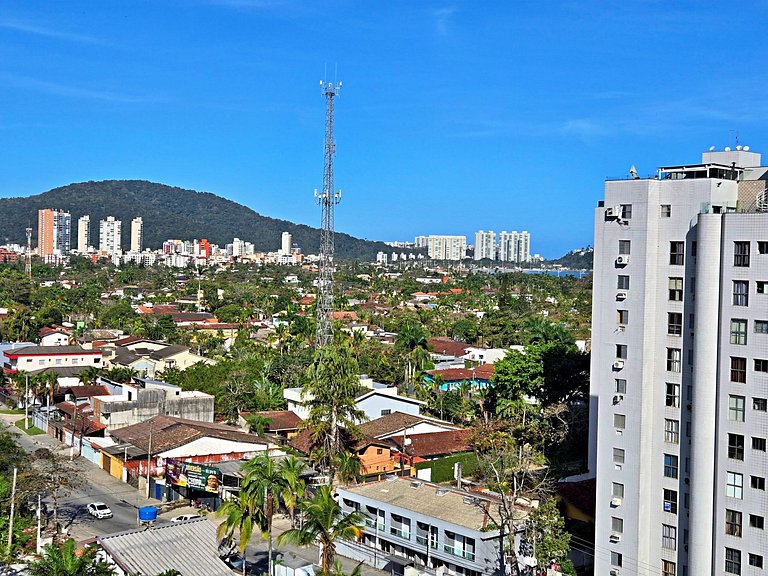 03 dormitórios c/suíte, Vista ao Mar, Piscina