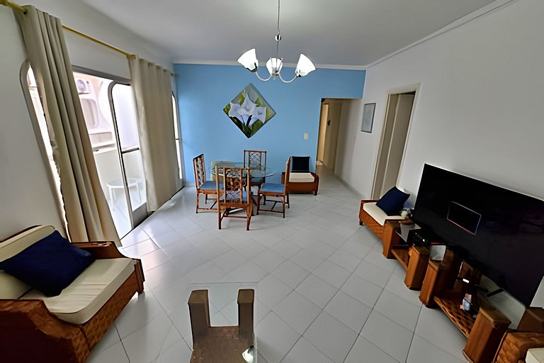 02 dorms c/suíte, Varanda, só 02 quadras da praia